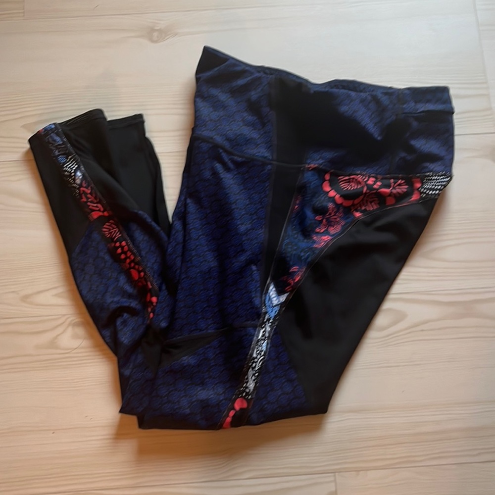 Athleta Print Leggings